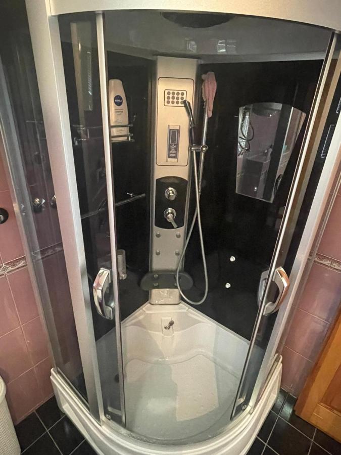 Kod Bajrame Hotel Szarajevó Kültér fotó