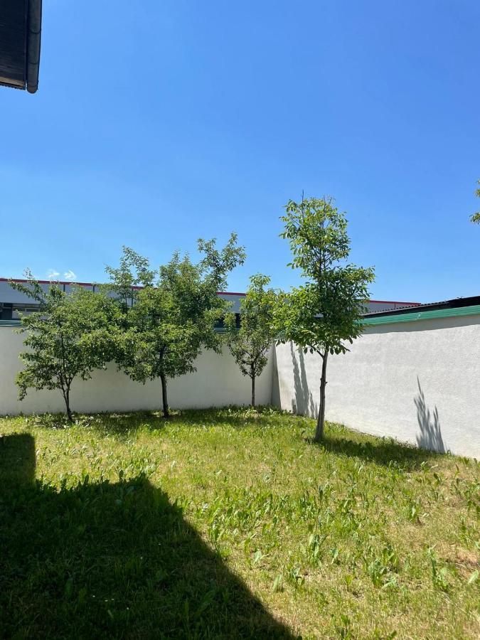 Kod Bajrame Hotel Szarajevó Kültér fotó