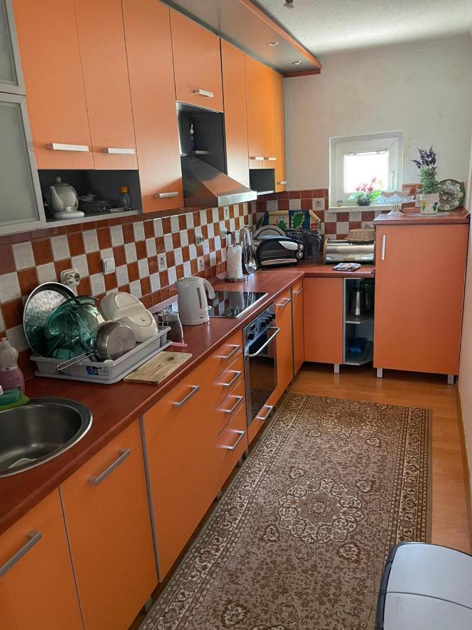 Kod Bajrame Hotel Szarajevó Kültér fotó