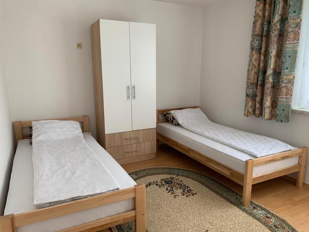 Kod Bajrame Hotel Szarajevó Kültér fotó